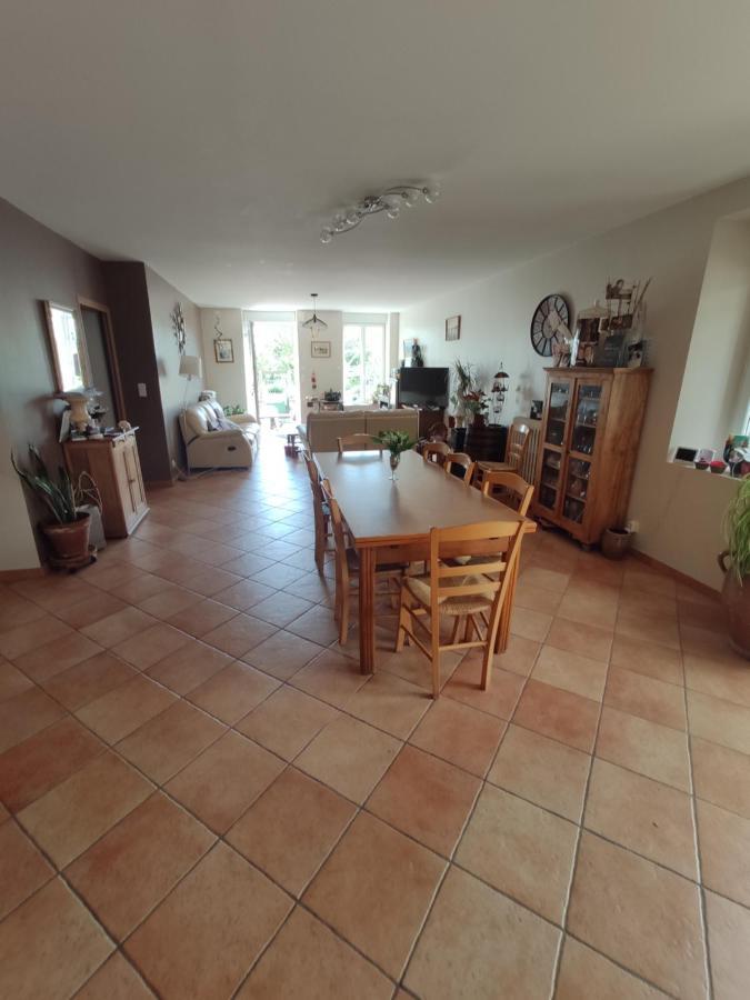 Balaze Bienvenue Chez Joelle Et Andre Au 207 Bed & Breakfast エクステリア 写真